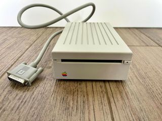 Vintage Apple Macintosh 3.  5 " External Drive Bay A9m0106 As - Is