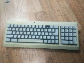 Vintage Apple Macintosh Keyboard,  Model M0110a.  Missing Key.