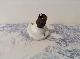 Vintage French Ceramic Ceiling Rose & Brass Bulb Holder (3490b)