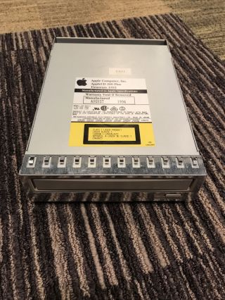 Apple 1994 Applecd 300 Plus Scsi Cd - Rom Drive W/sled/shield