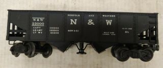 O Scale Trains,  Lionel,  Norfolk & Western Automated Hopper 22000.  1950 (12B) 2