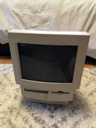 Vintage Apple Macintosh Lc575 All In One Computer No Motherboard / Hdd