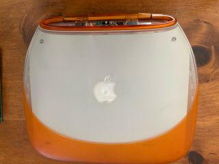Apple Ibook Tangerine G3 Clamshell Display 2