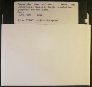 Commander Keen 1 & 4 - IBM/PC - Loose Floppy Disks in sleeves 2