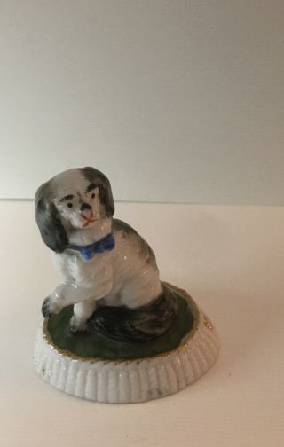 Antique Chelsea 19c Miniature Staffordshire Begging Spaniel Dog Figurine 2 1/4”t