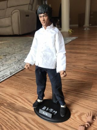 Enterbay Bruce Lee 1/6 Scale Figure