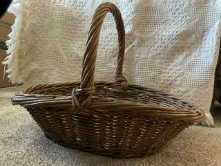 Antique Primitive Vintage Oval Wicker Gathering Market Basket With Handle