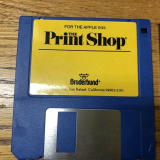 Broderbund Print Shop 4 Disk Set / on Apple II Computers 2