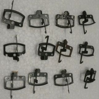 12 X Hornby Style Couplings X8025 ?