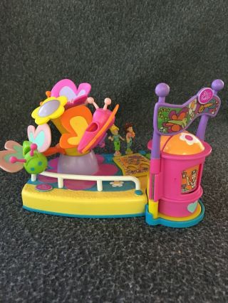 2002 Vintage Polly Pocket Amusement Park Butterfly Ride 2 Figures Mattel