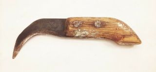 Vtg Antique Old Hand Homemade Skinning Hunting Leather Curved Blade Knife Tool
