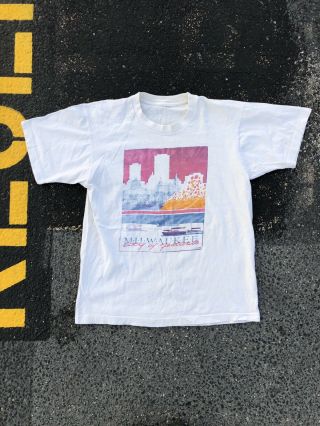 Vtg 1989 Milwaukee “city Of Festivals” Graphic T Shirt Medium/large