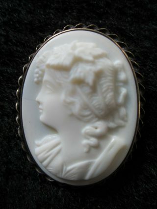 Antique Victorian Hand Carved White Cameo Sterling Silver Brooch