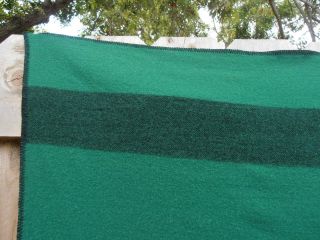 Vintage LL Bean Kelly Green Wool Twin Blanket Black Stripe Camp Throw 78 X 102 3