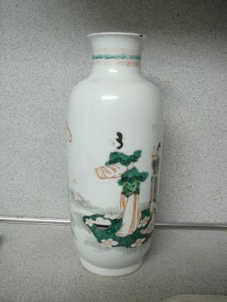 Very fine Chinese porcelain wucai famille verte vase Kangxi mark age unknown? 2