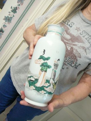 Very fine Chinese porcelain wucai famille verte vase Kangxi mark age unknown? 6