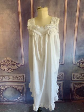 Vintage 1980s Night Flowers White Cotton Blend Night Gown Large Lace Romantic