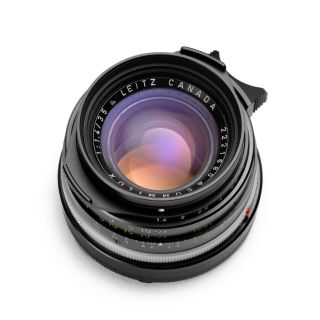 Leica Summilux - M 35mm f/1.  4 Infinity Lock black paint button Leitz lens,  hood 3