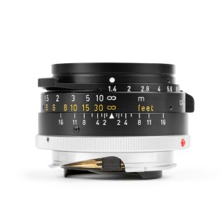 Leica Summilux - M 35mm f/1.  4 Infinity Lock black paint button Leitz lens,  hood 5