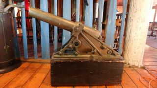 C.  C.  Galbraith & Sons Bronze Uscg Lyle Line Throwing Gun 831