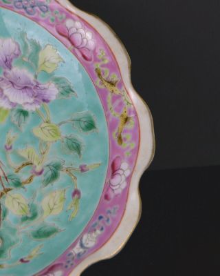A LARGE 19TH CENTURY CHINESE PERANAKAN OFFERING DISH WITH PHOENIX 5