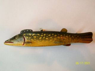 Rare Oscar Peterson Pike Spearing Decoy