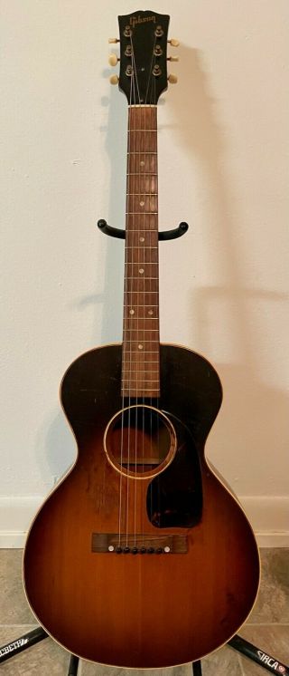 Vintage Gibson 1959 Lg1 (3/4 Size) Guitar W/ Alligator Skin Hard Case
