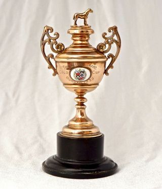 9ct Gold (not Silver) Horse Racing Trophy/medal.  Durban Gold Cup South Africa.