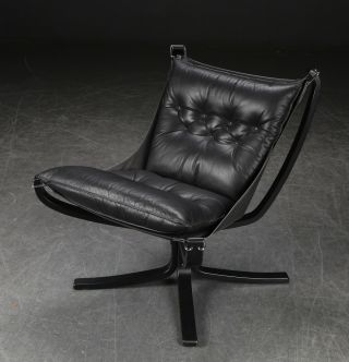Vintage Retro Sigurd Resell Leather Low Back Falcon Chair