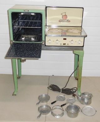 Lionel Trains 455 Antique 1930s Electric Range Stove Oven Porcelain Pots & Pans