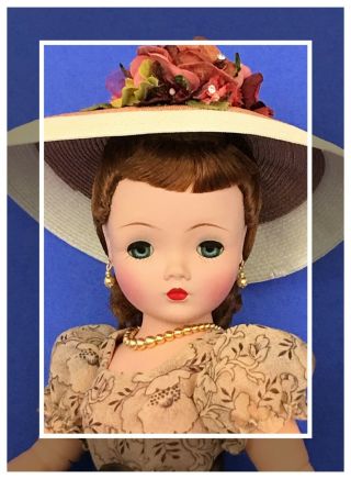 Exquisite Russet - Haired Vintage Madame Alexander Cissy A Vision Of Perfection