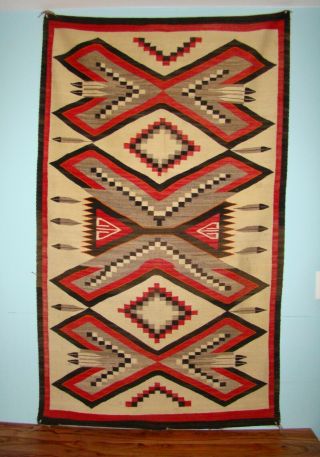 Antique Pictorial Navajo Rug Native American Teec Nos Pos Weaving