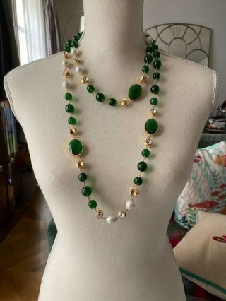 Vintage Chanel Green Gripoix Glass Bead Sautoir Necklace