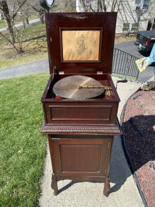 Antique Regina Double Comb Music Box With Storage Stand And 60 15.  5 Inch Discs
