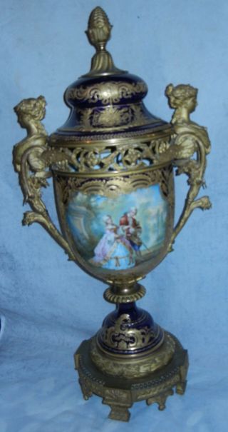 Large Meissen Cobalt And Gold Urn Porcelain Lidded Jar Blue On Metal Base H912