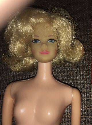 Vintage Mattel Barbie Blond Side Part Flip Hair Stacey & A Tnt Twist N Turn Body