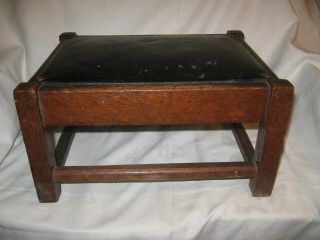 Primitive Vintage Oak Wood Mission Style Foot Stool With Old Black Leather Top