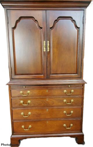 Hickory Chair Vintage Linen Press Dining Cabinet Armoire Closet Wardrobe