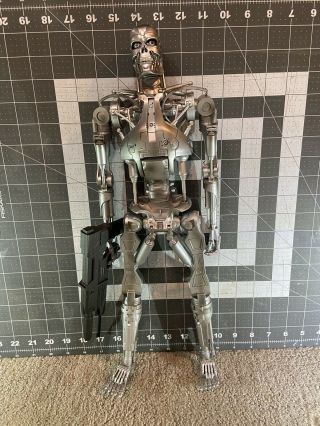 Neca 18 " T2 Terminator 2 Endoskeleton T - 800