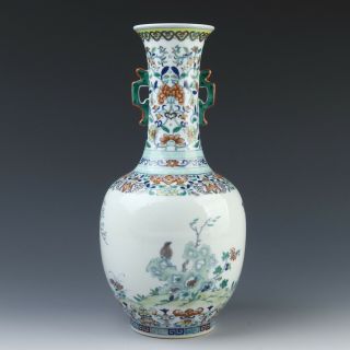 Antique Chinese Doucai Porcelain Vase with Flower and Bird 3