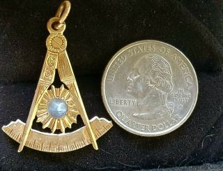 Antique 14k Gold Moonstone Man in The Moon Masonic Pendant Estate Jewelry 4.  5g 3