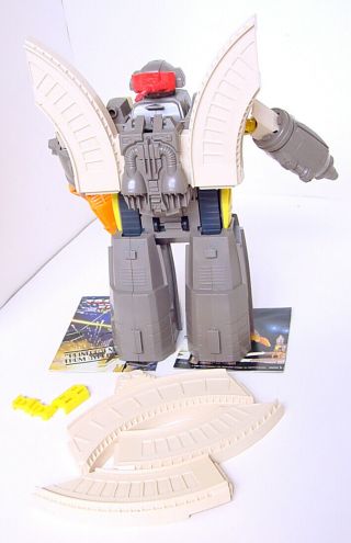 1985 HASBRO BATTERY OP TRANSFORMERS G1 AUTOBOT OMEGA SUPREME w WEAPONS 2