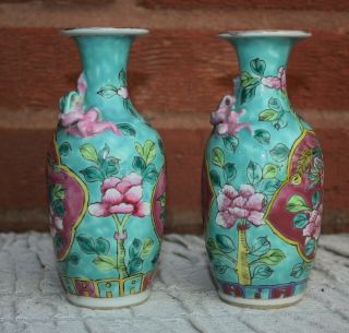 19th Chinese Nyonya Straits Vases 3