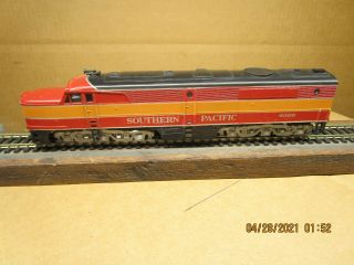 Athearn Ho Scale Southern Pacific Daylight Powered Pa1 Diesel 6009 - Kadees