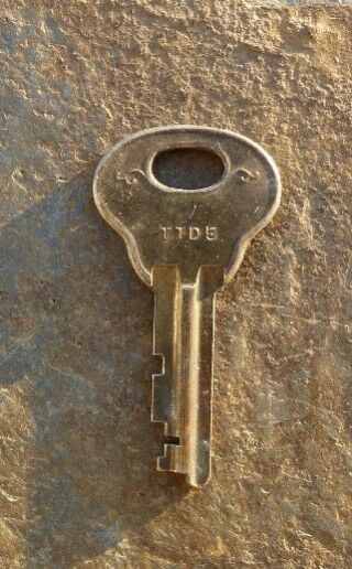 Antique Steamer Trunk Key Corbin Ttd5 Corbin Cabinet Lock Co Ttd5 Key