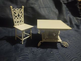 1 " Scale 1:12 Doll House Miniature Furniture White Wire Wicker Table & Chair