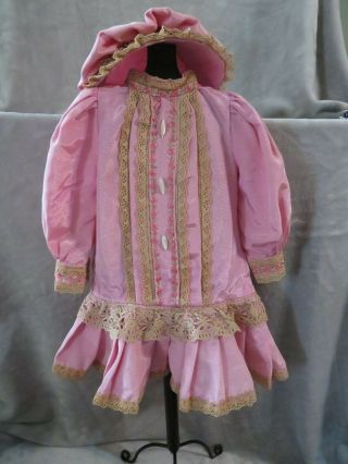 Pretty In Pink Vintage Dupioni Silk Doll Dress W Matching Hat Fits 28 - 30 " Doll
