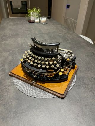 Rare Vtg Antique Imperial Model B Typewriter Schreibmaschine Máquina De Escrever