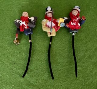 Vintage 3 Christmas Carolers On Pipe Cleaner - Composition