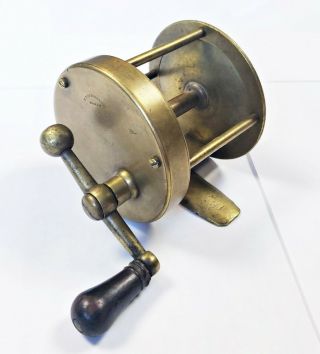 Rare Early Frederick Vom Hofe & Son Brass Ball Handle Reel